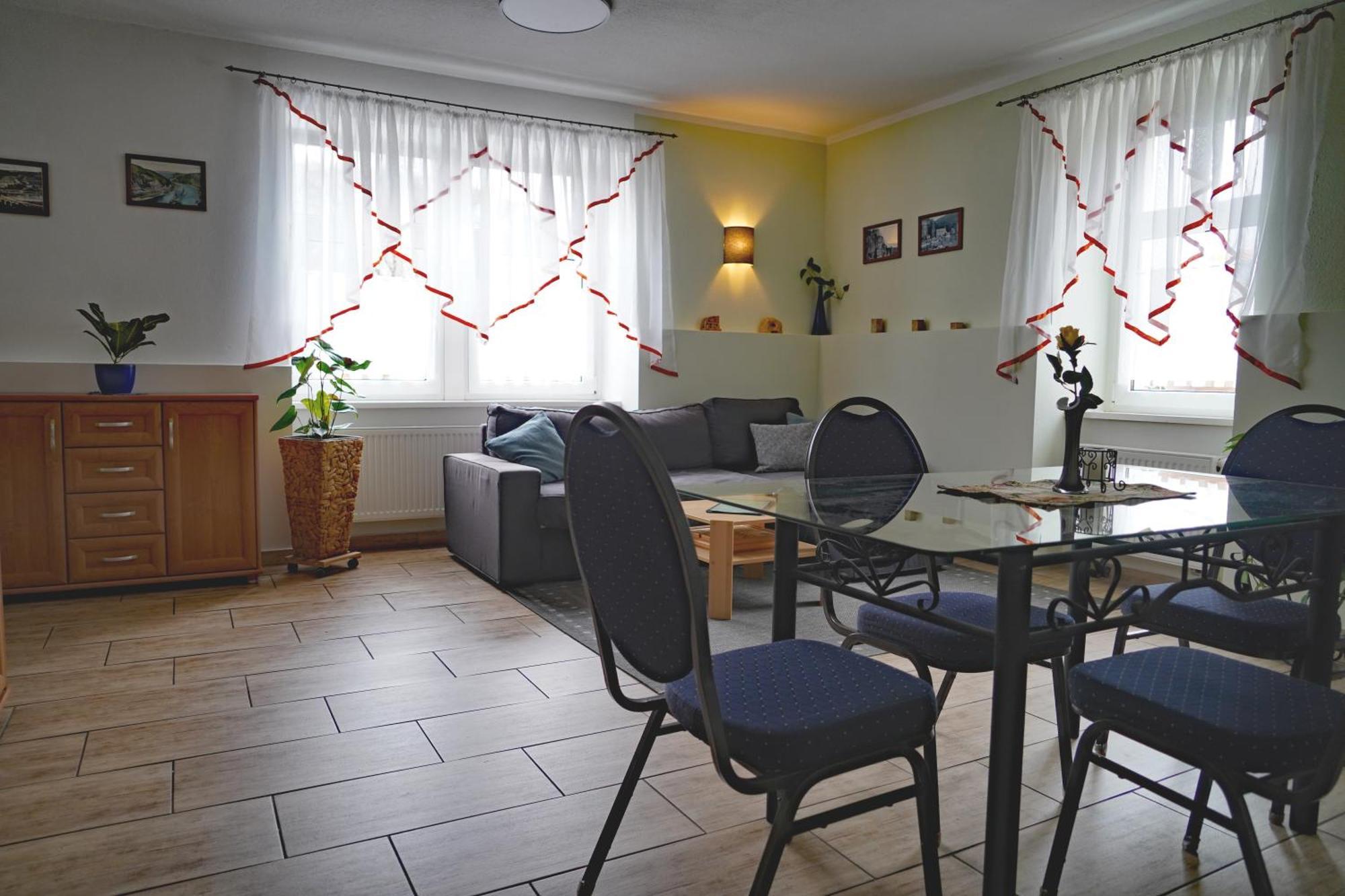Ferienwohnung Fuessel Rathmannsdorf Ngoại thất bức ảnh